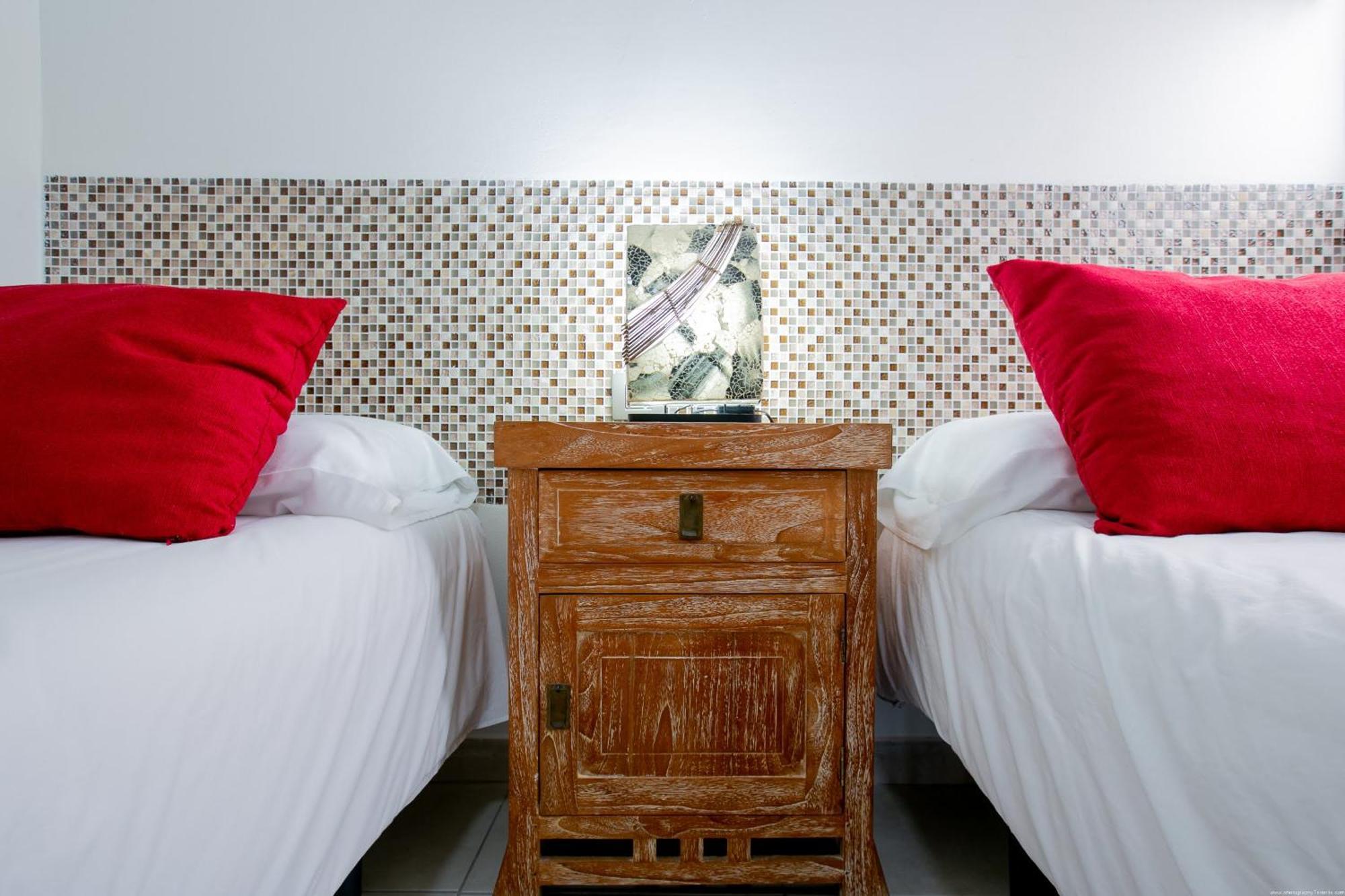 Apartments La Caleta Sunrises Costa Adeje  Ngoại thất bức ảnh